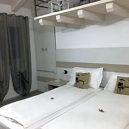 住宿加早餐酒店 奥斯蒂利亚新住宿加早餐旅馆 3*
